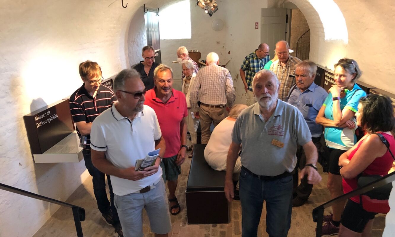 Besichtigung des Römermuseums in Haus Bürgel; Foto: Beate Pricking